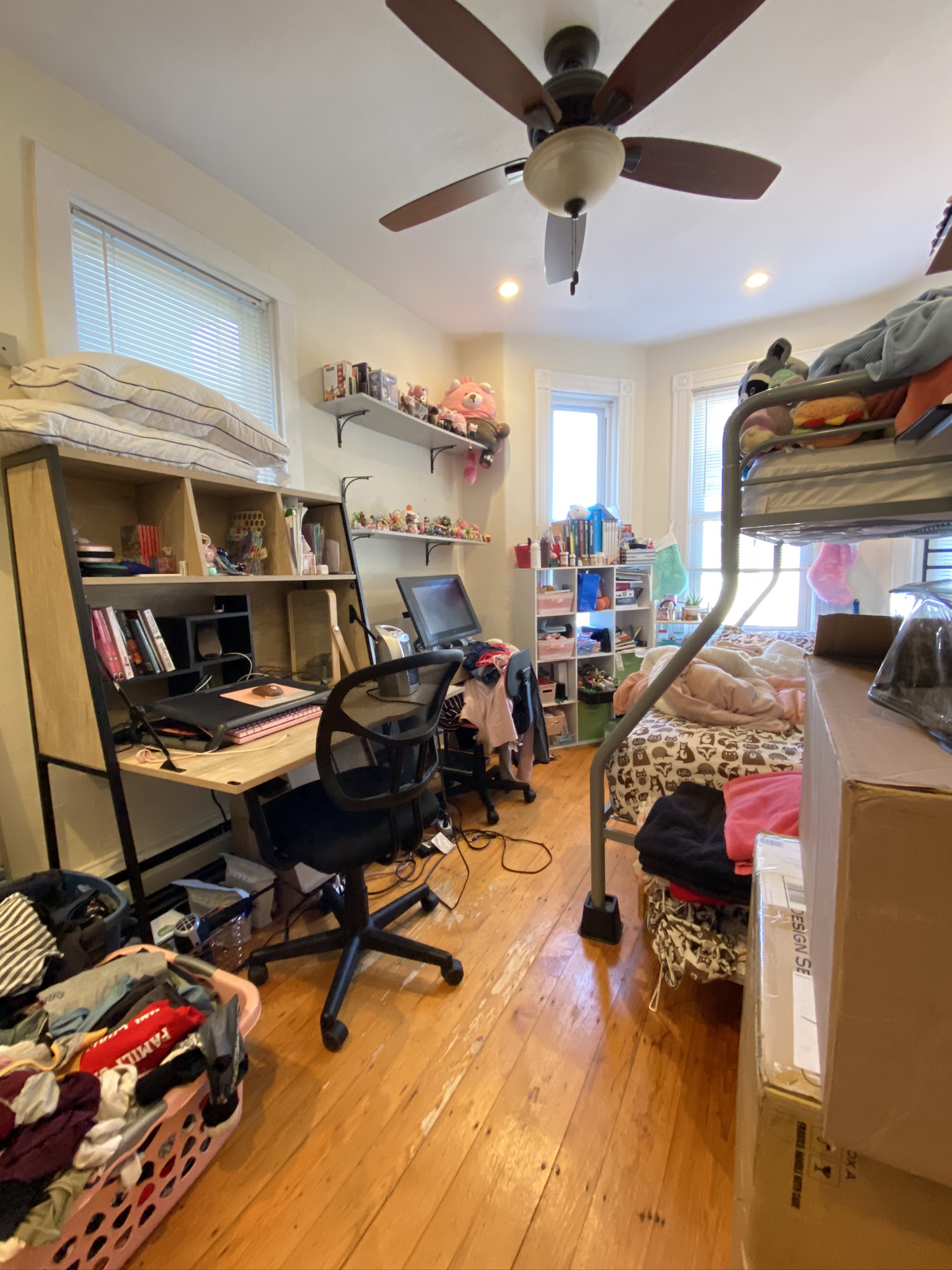 108 Hyde Park Ave, Jamaica Plain