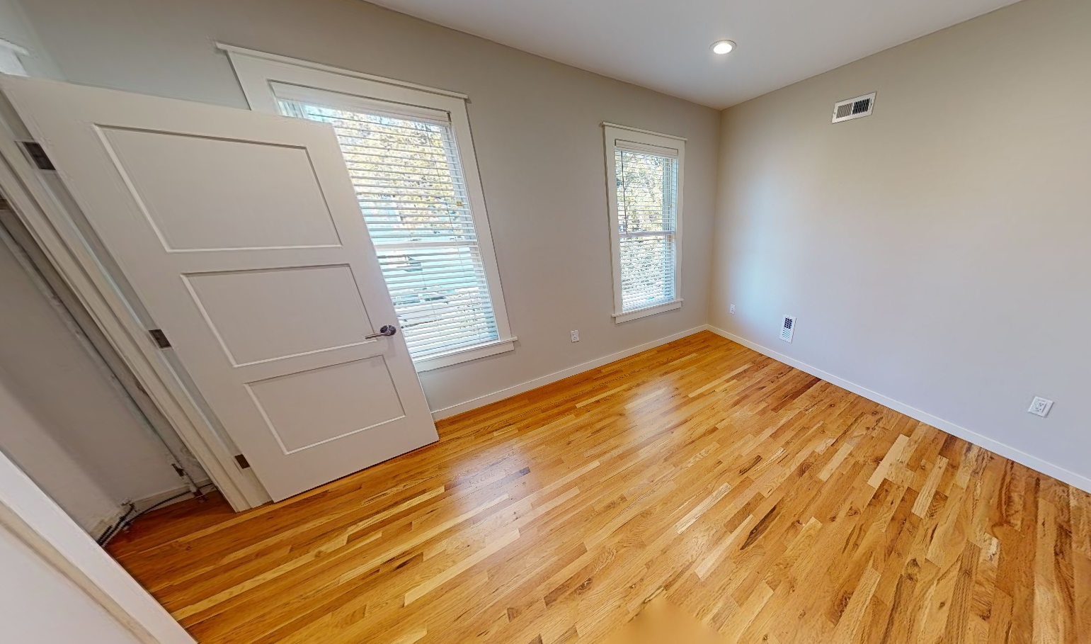 423 Franklin St, Riverside