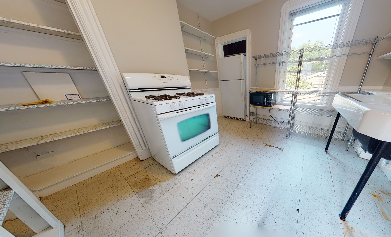 568 Green St, Mid Cambridge