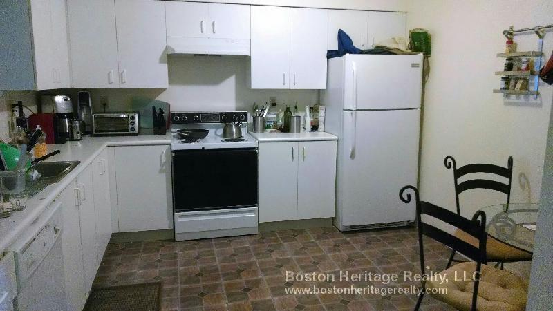 3 Douglas Park, Fenway