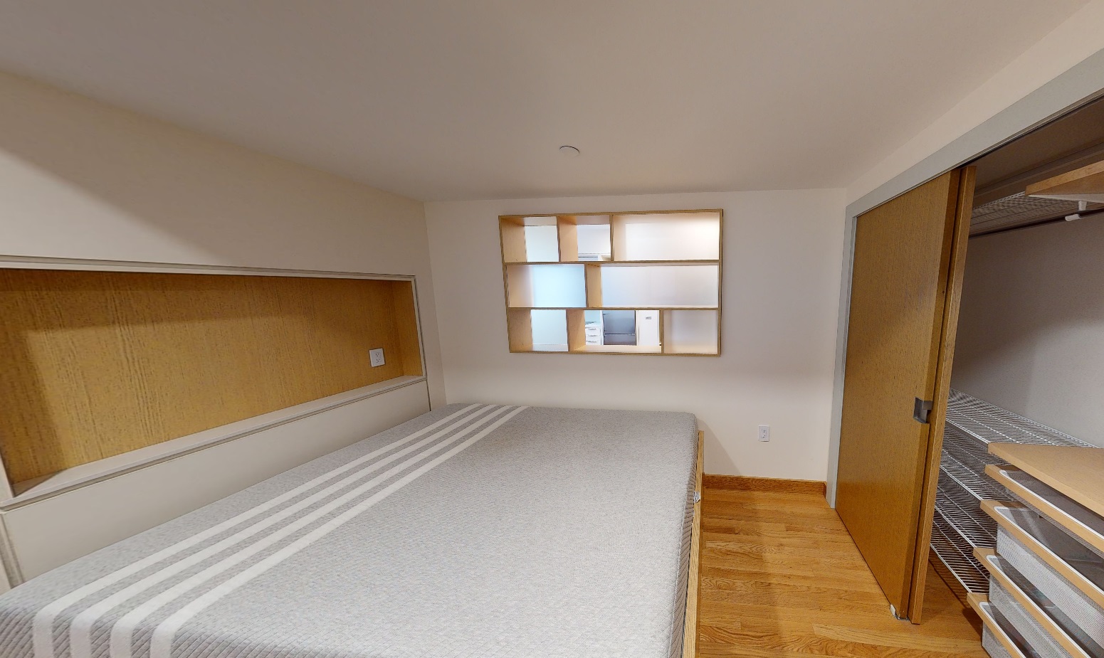 115 Mount Auburn St, Harvard Square