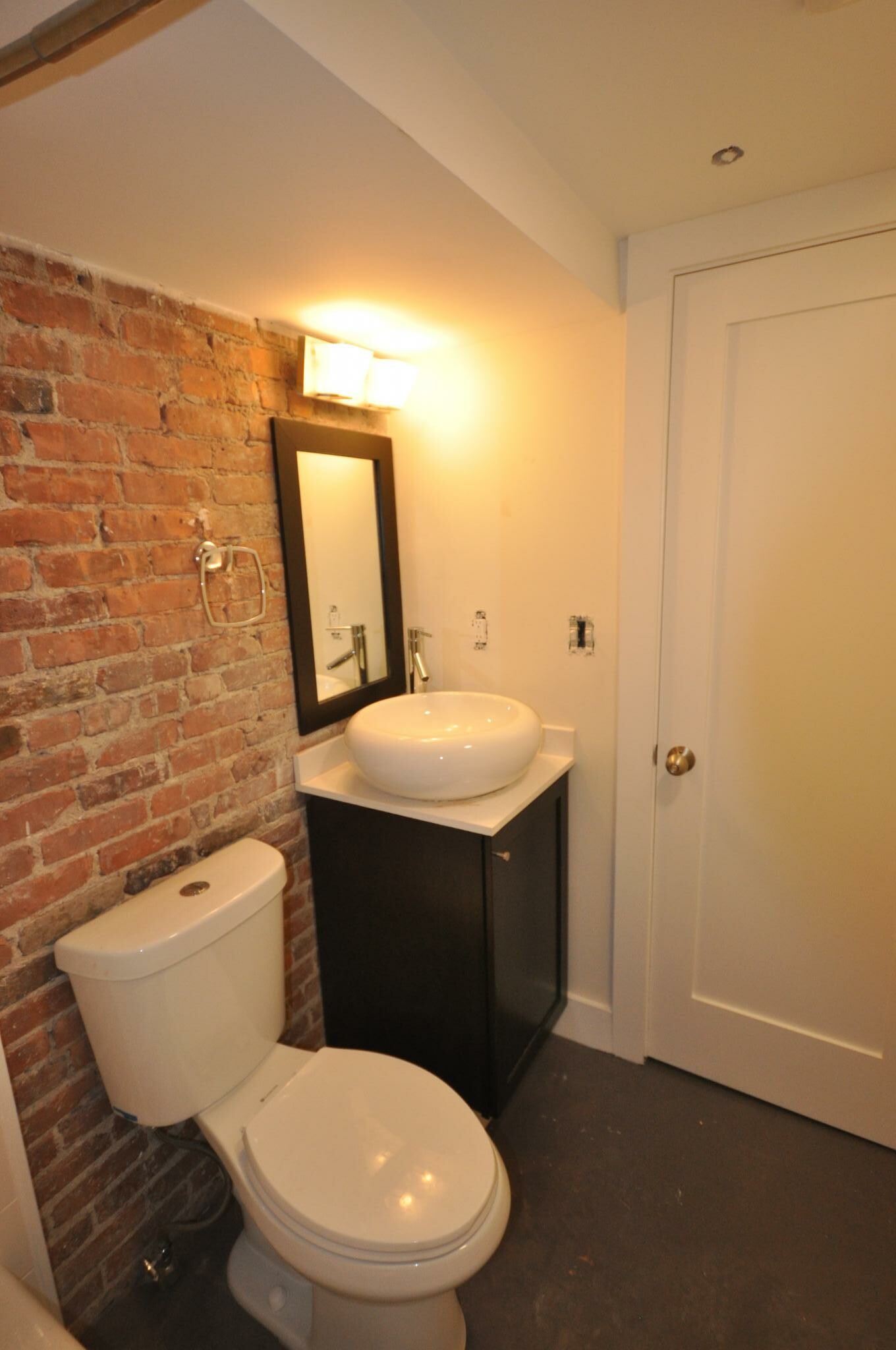 659 Mass Ave, South End