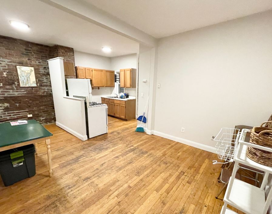 733 Parker St, Roxbury