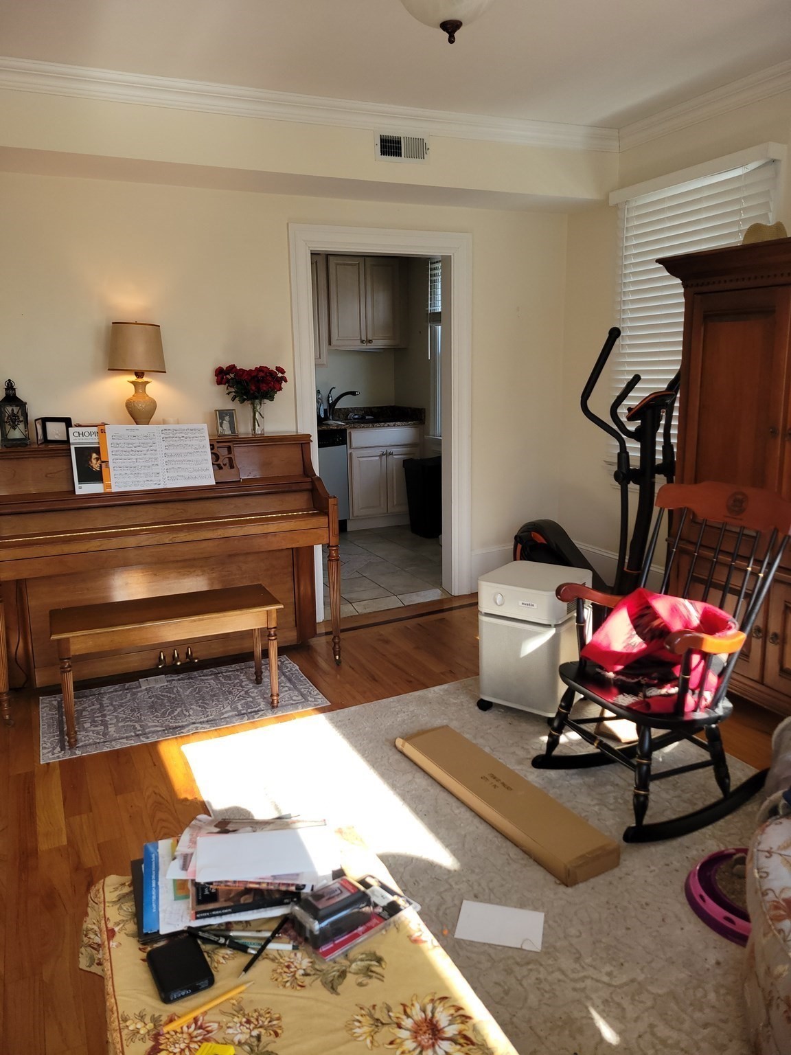 35 Highland Ave, Newtonville