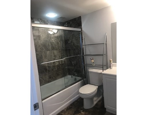 10 Museum Way, East Cambridge