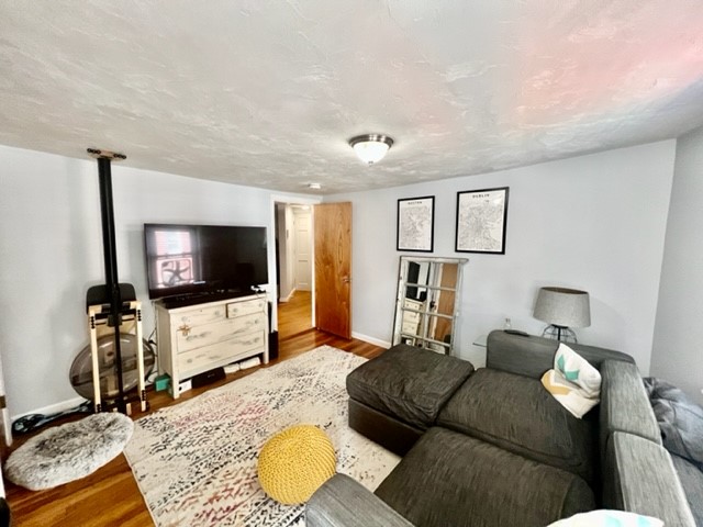 356 Hanover, North End