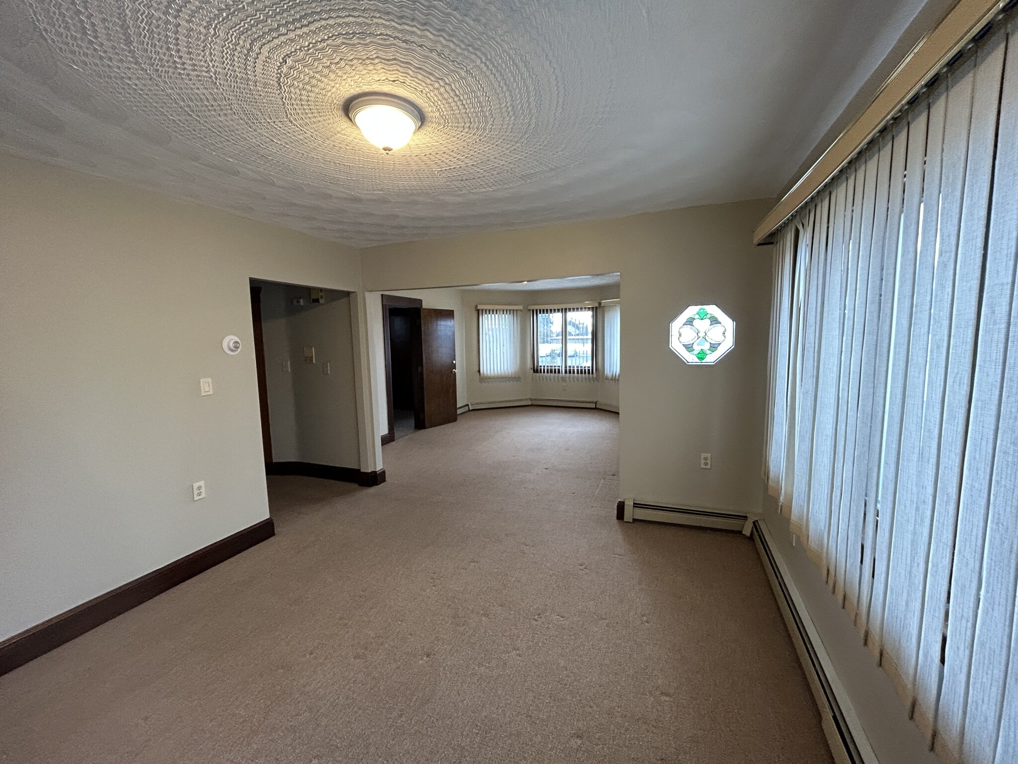 86 Medford St, Medford