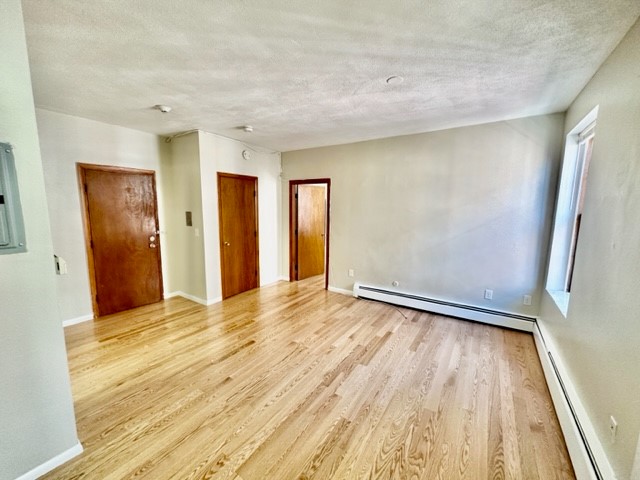 160 Salem St, North End