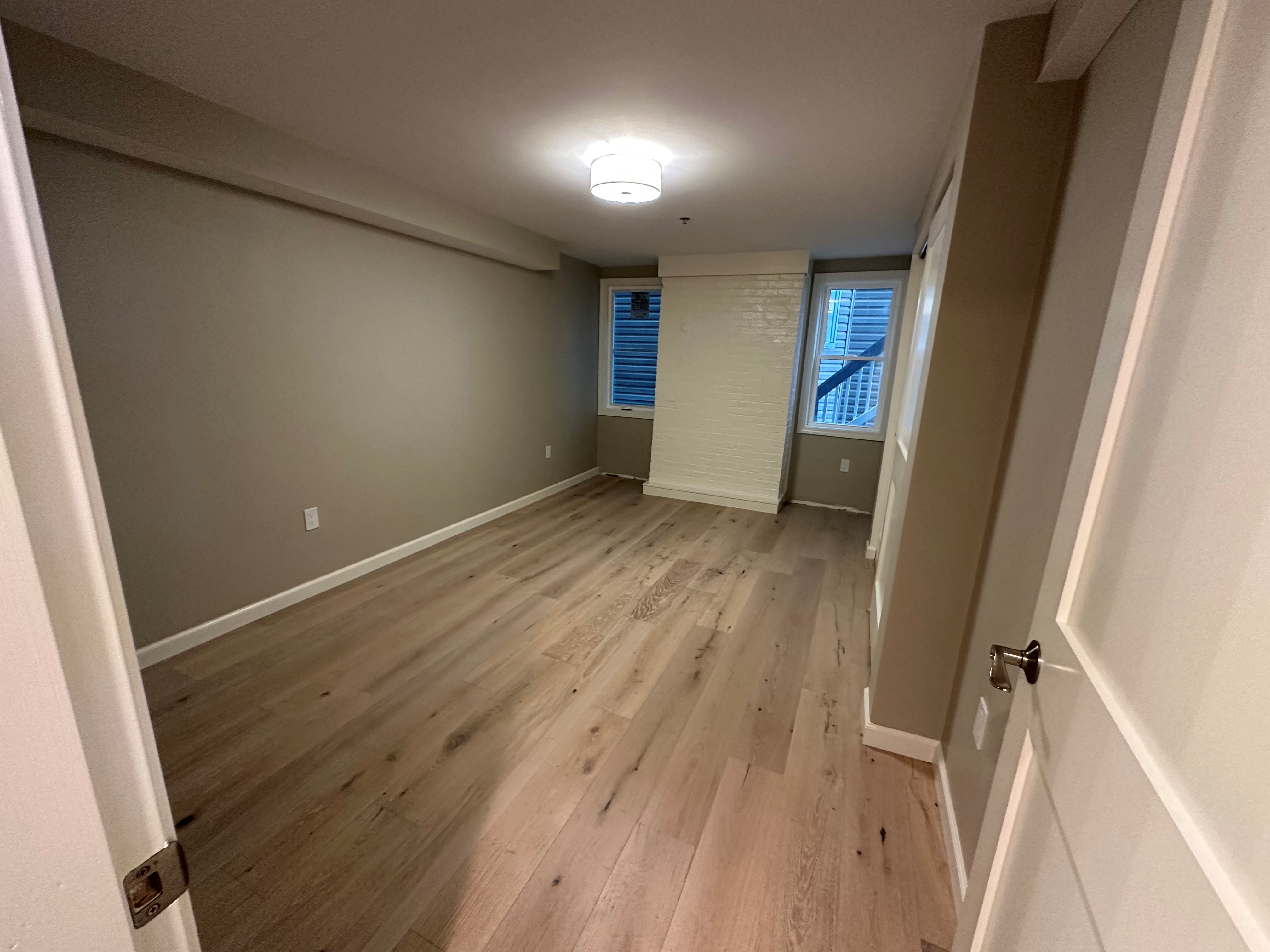 22 Faunbar Ave, Winthrop