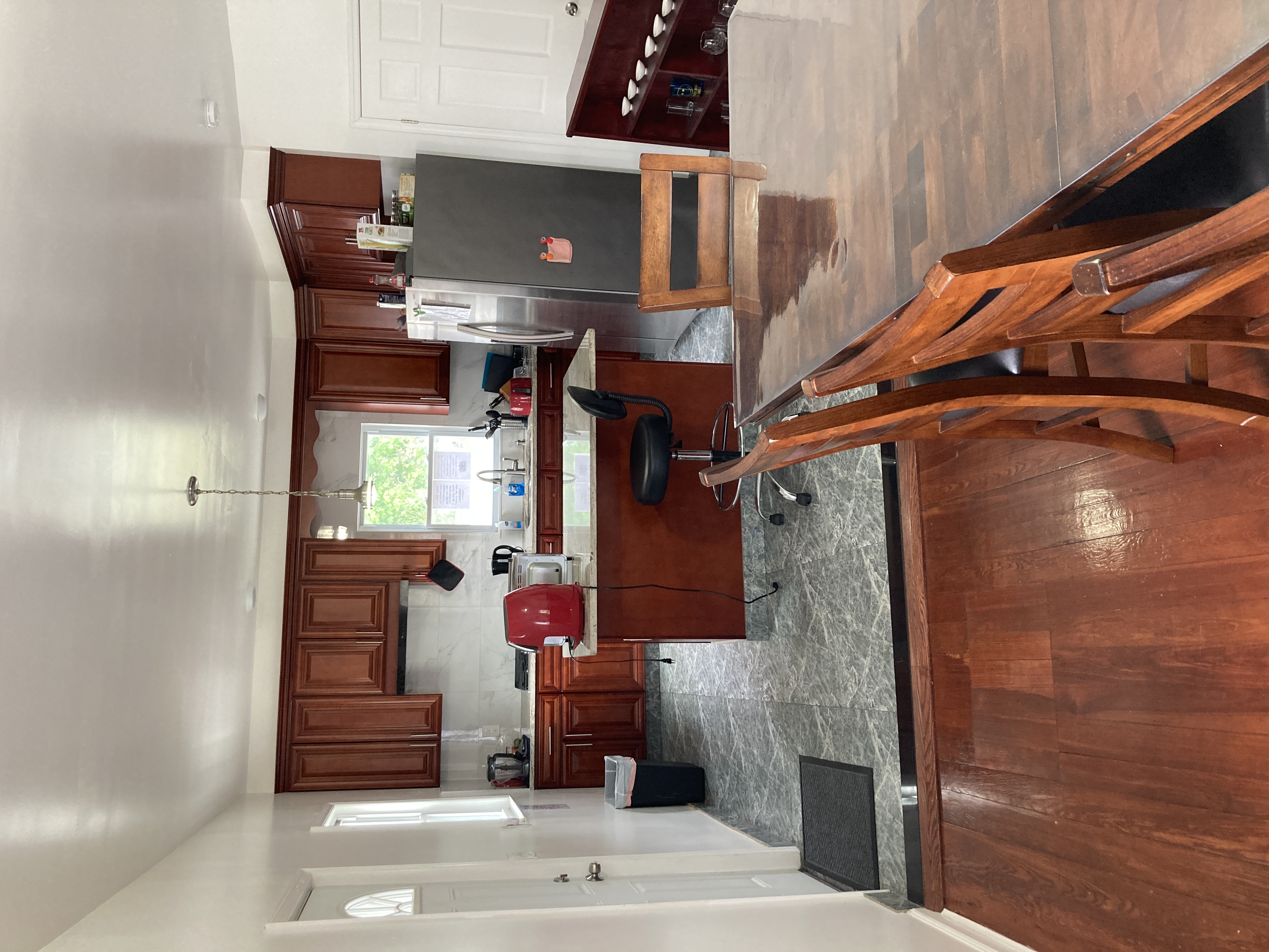72 Standish Ave, Quincy