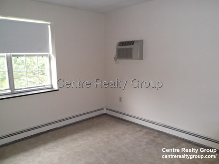 145 Lexington, Auburndale