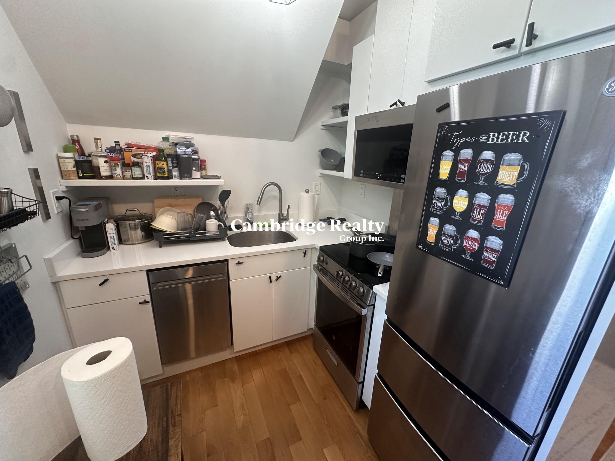 27 Meacham Rd, North Cambridge