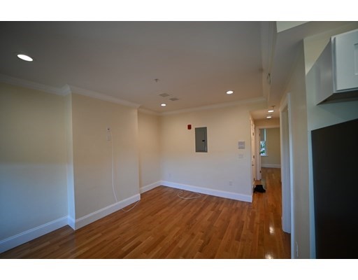 231 Northampton St, South End