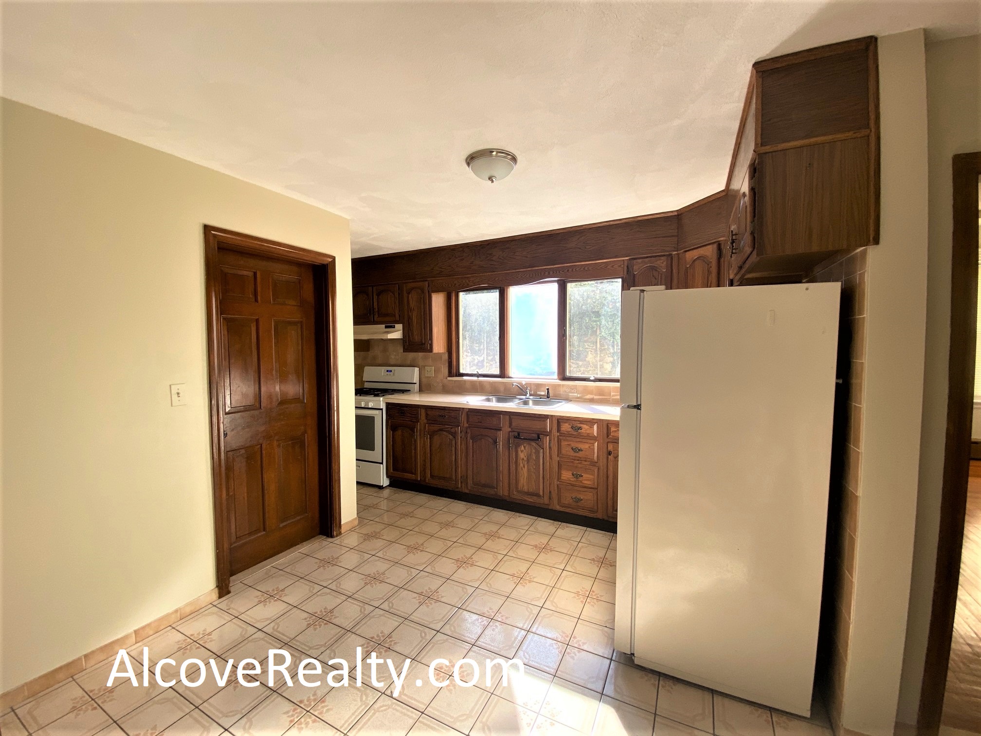 18 Prospect Hill Ave, Union Square