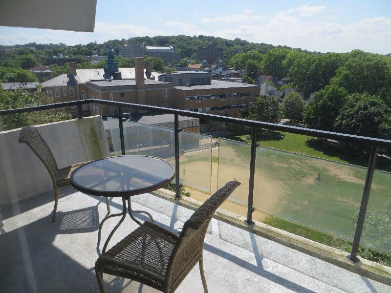 60 Babcock St, Brookline Hills