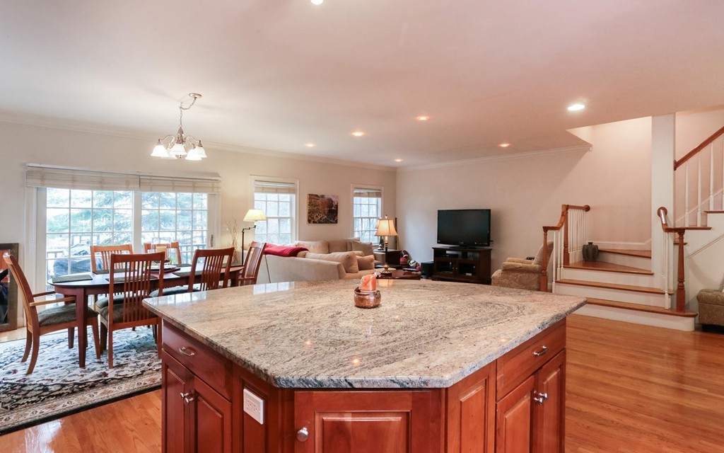 65 Blake St, Newtonville