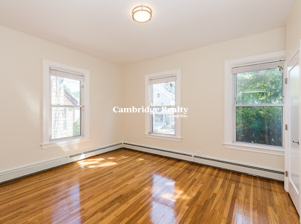 126 Monument St, West Medford