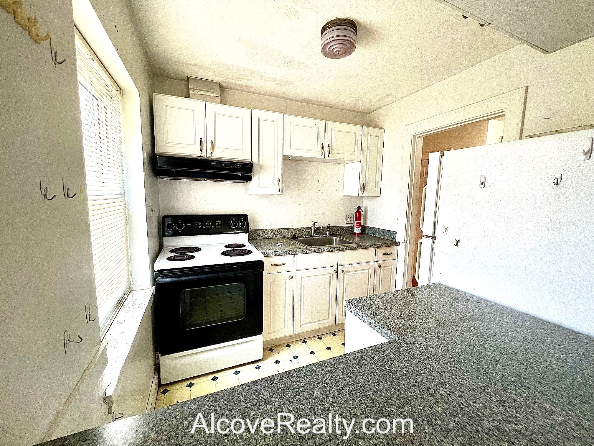 279 Massachusetts Ave, Arlington