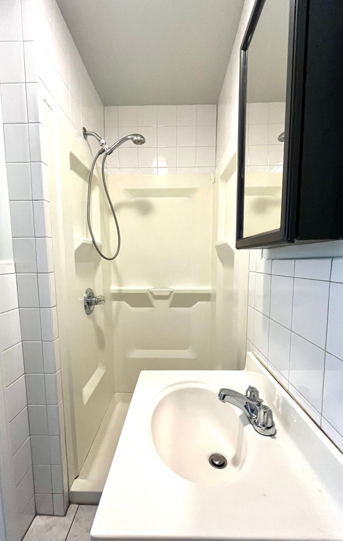 62 Chelsea St, East Boston