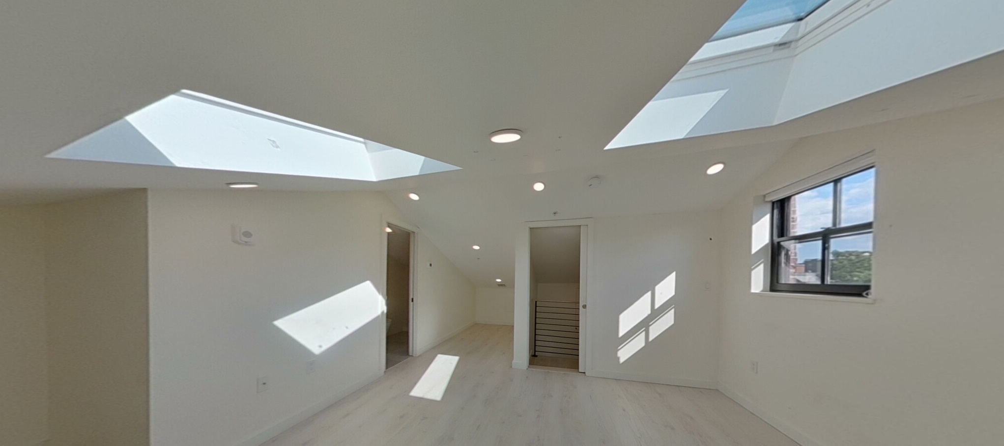 2 Worthington St, Mission Hill