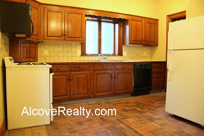 380 Broadway, Winter Hill