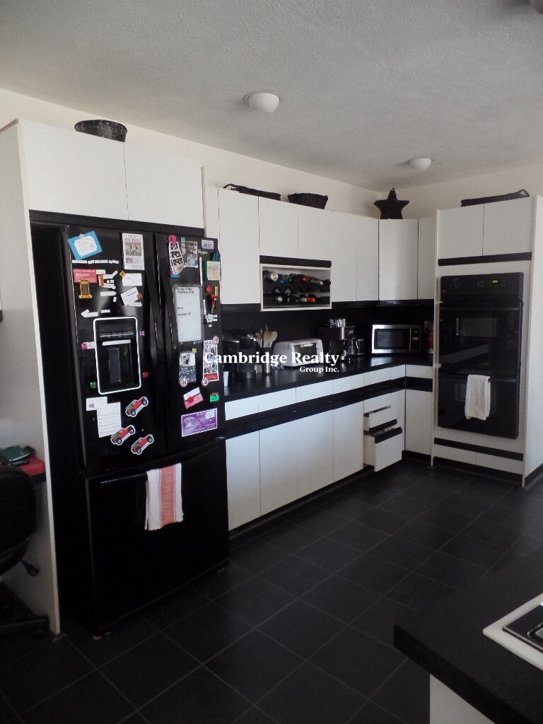 32 Winchester St, South Medford