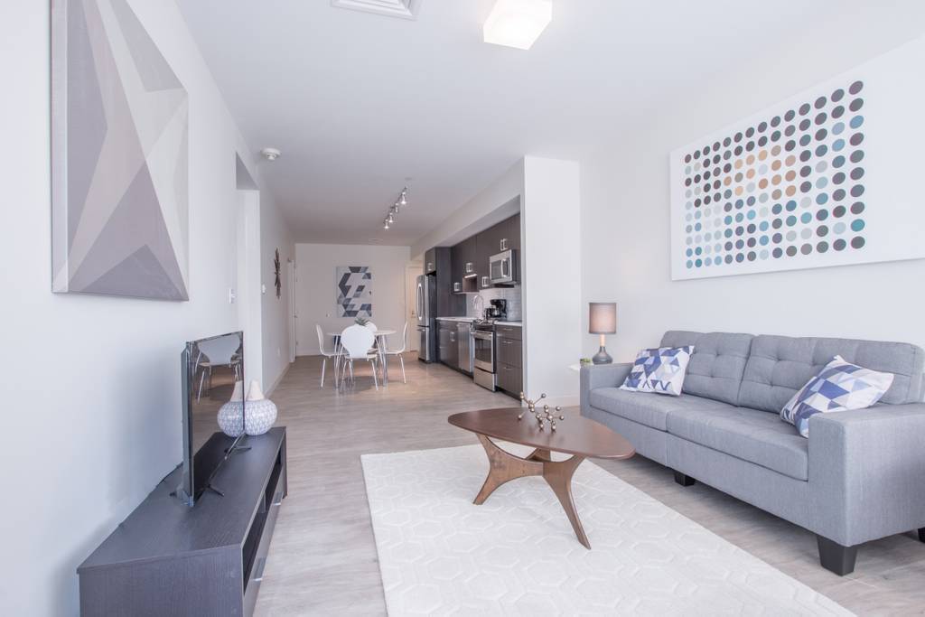 900 Beacon St, Fenway