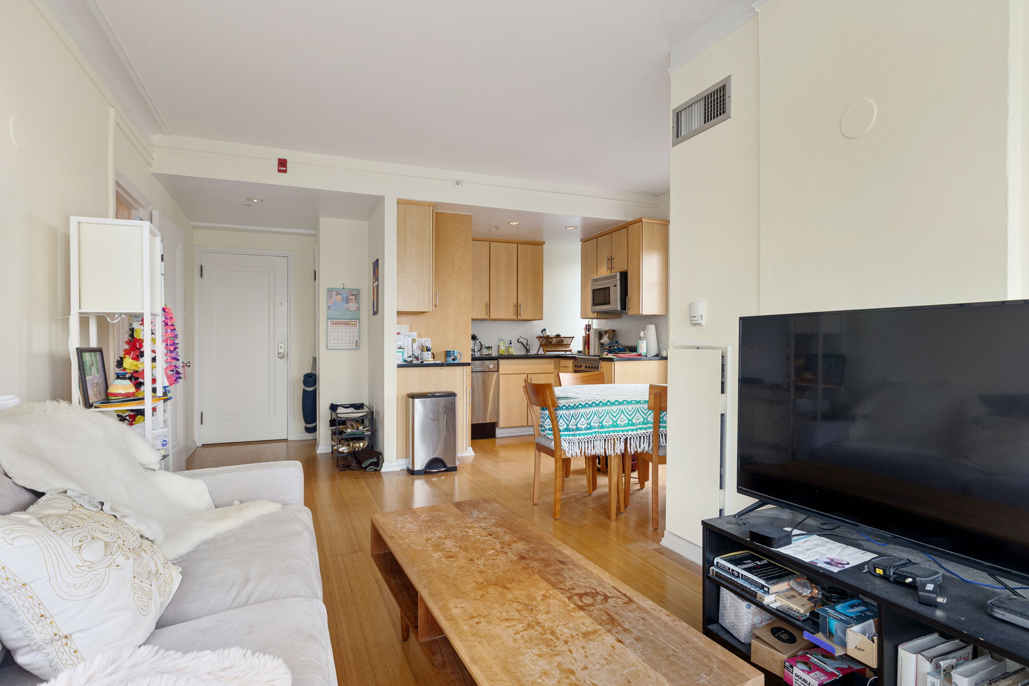 20 Chapel St, Longwood