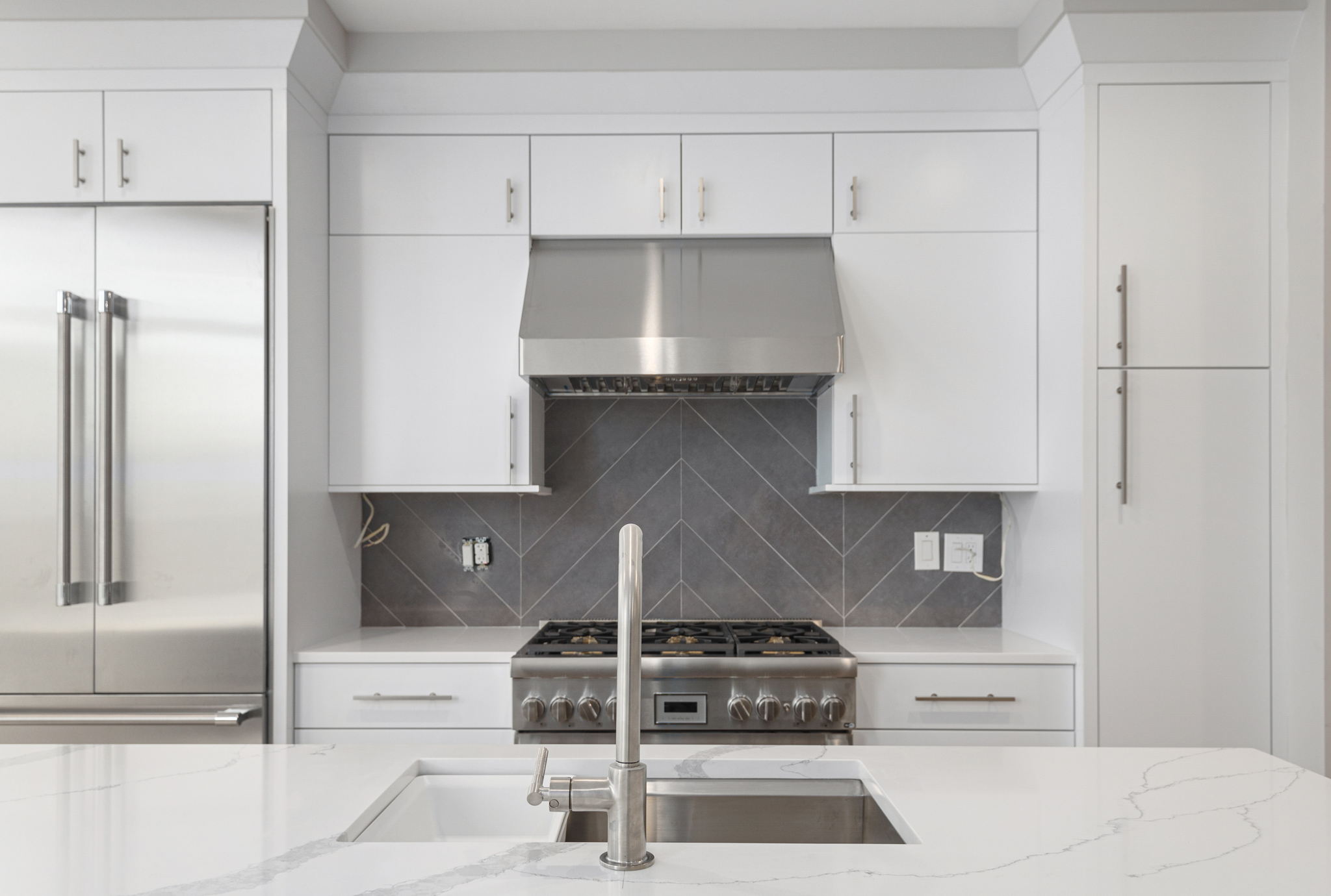 409 7th St, South Boston