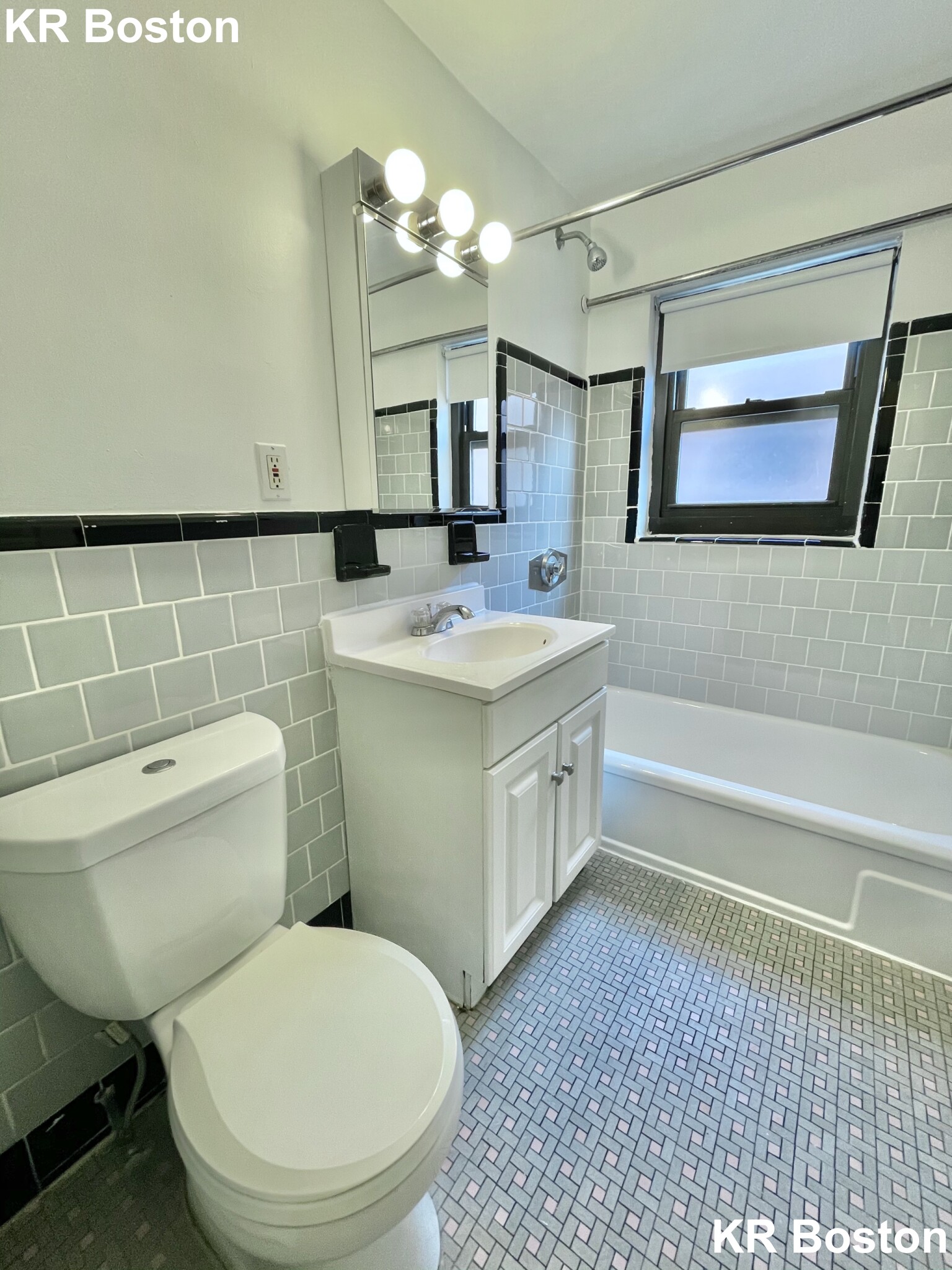 40 Harvard Ave, Brookline Village