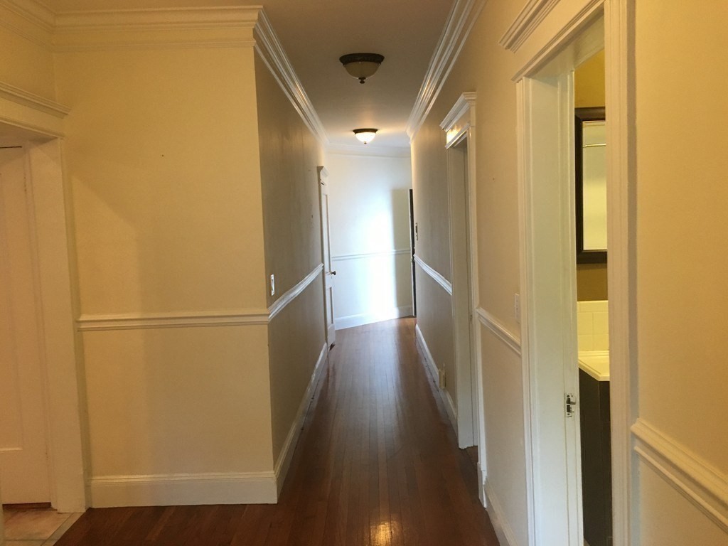 25 Stearns Rd, Brookline Hills