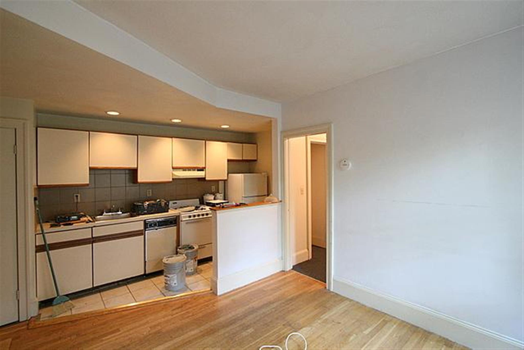 15 Linnaean St, Porter Square