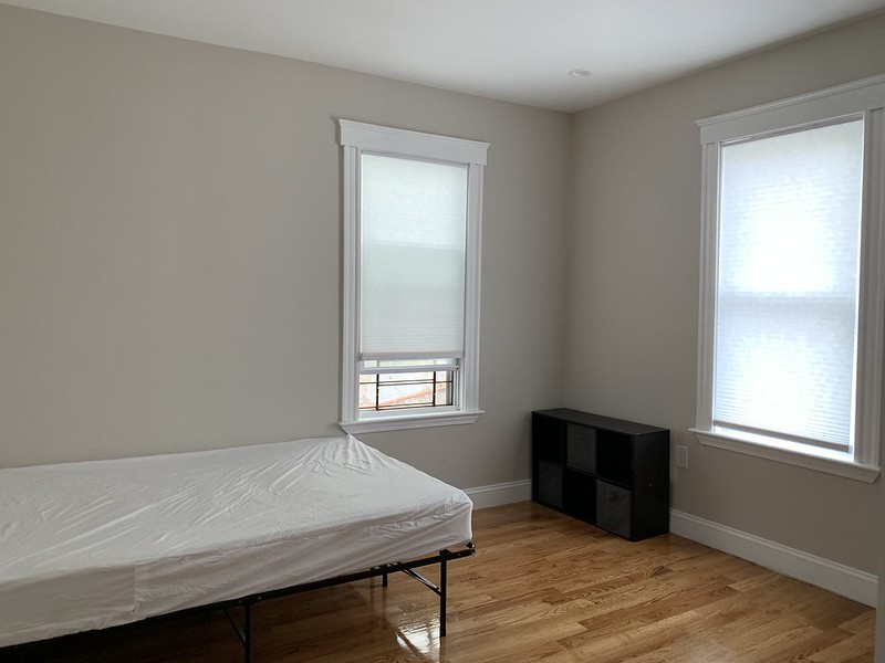 146 Hillside St, Mission Hill