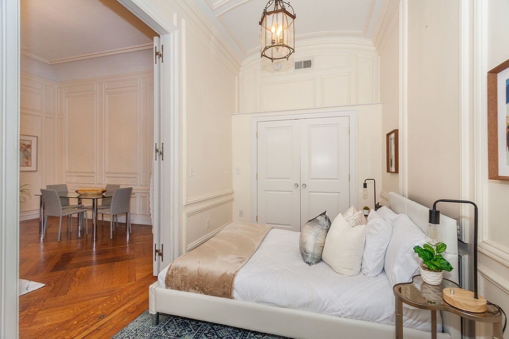 409 Beacon St, Back Bay