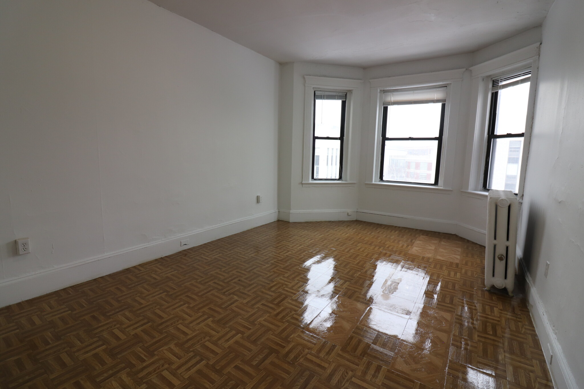 409 Huntington Ave, Fenway