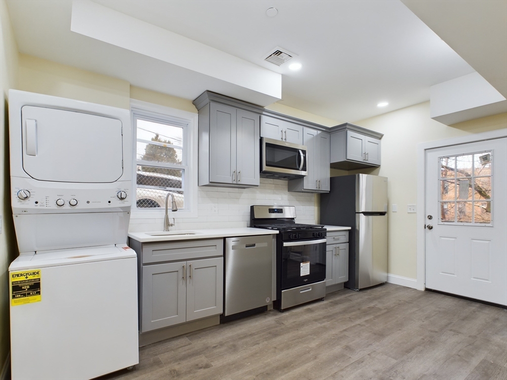 41 Calumet St, Mission Hill