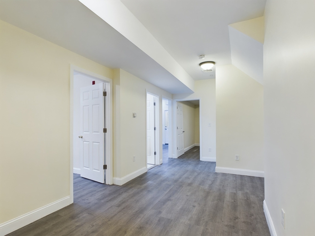 41 Calumet St, Mission Hill