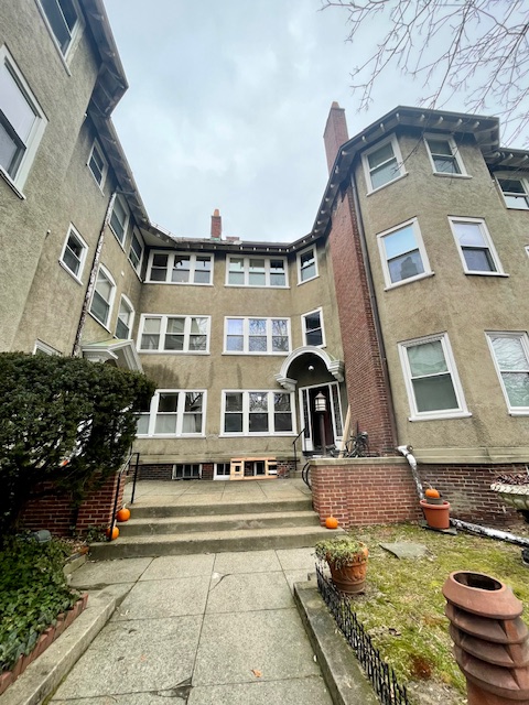 41 Hawthorn, Harvard Square