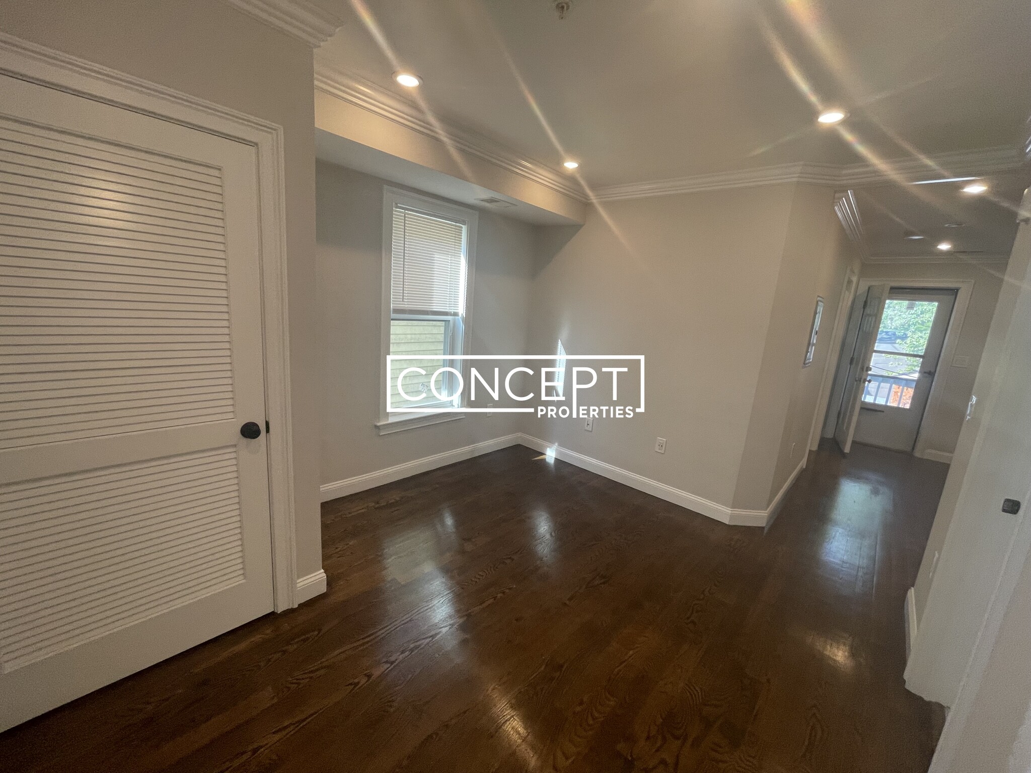 41 Walnut Park, Roxbury