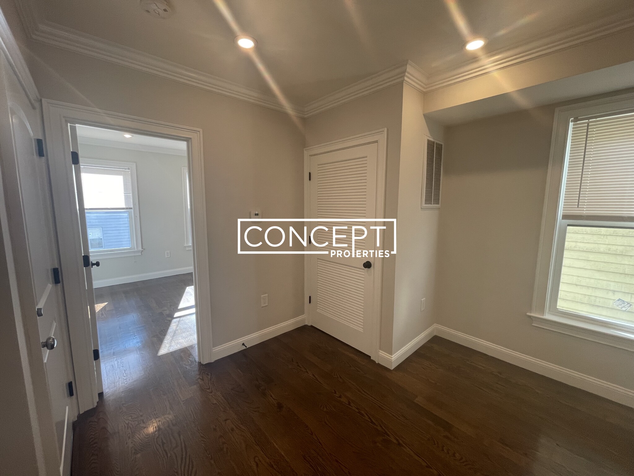 41 Walnut Park, Roxbury