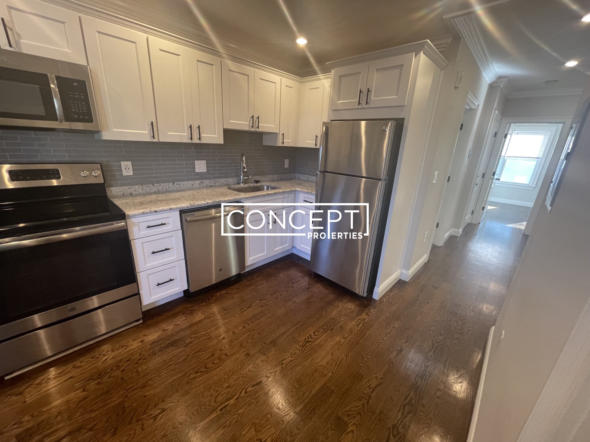 41 Walnut Park, Roxbury