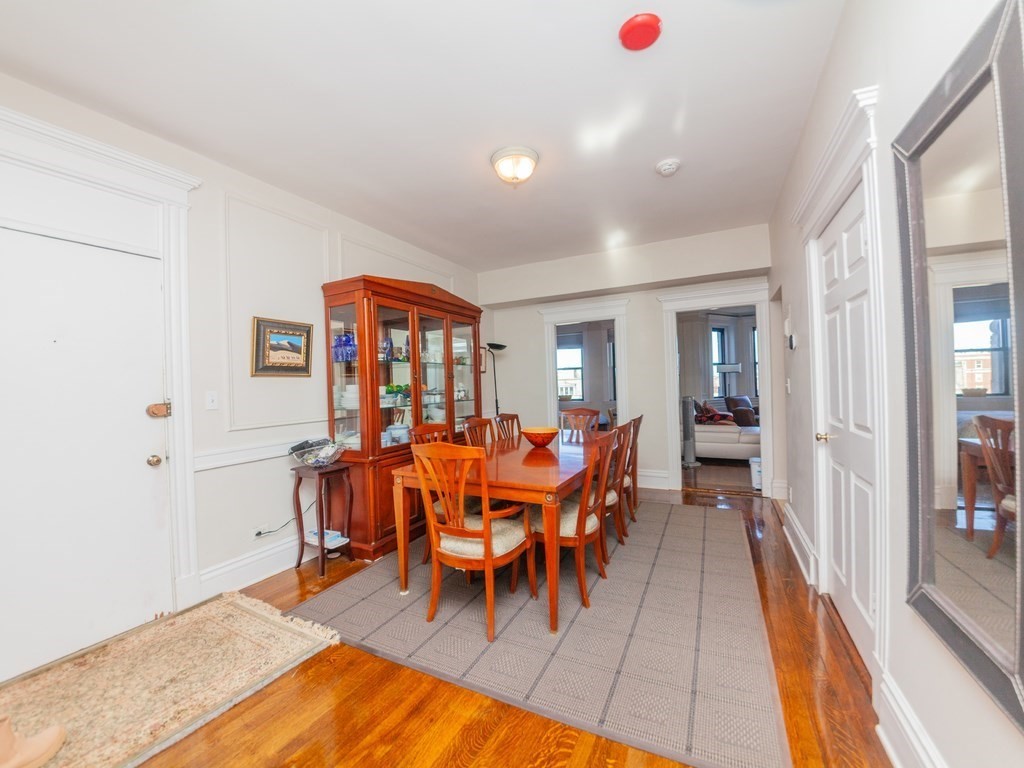 466 Commonwealth Ave, Back Bay