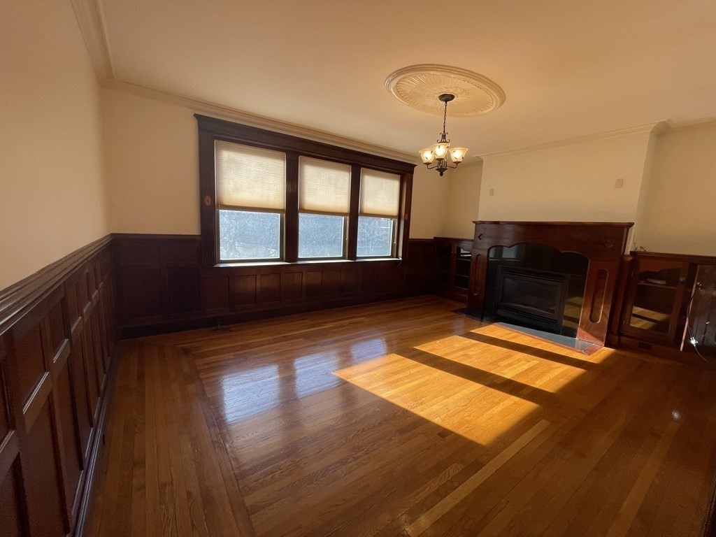 25 Stearns Rd, Brookline Hills