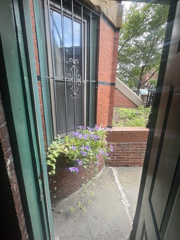 414 Massachusetts Ave, South End