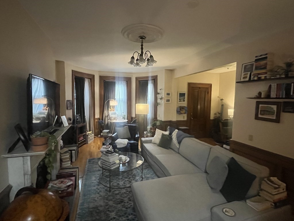 414 Massachusetts Ave, South End