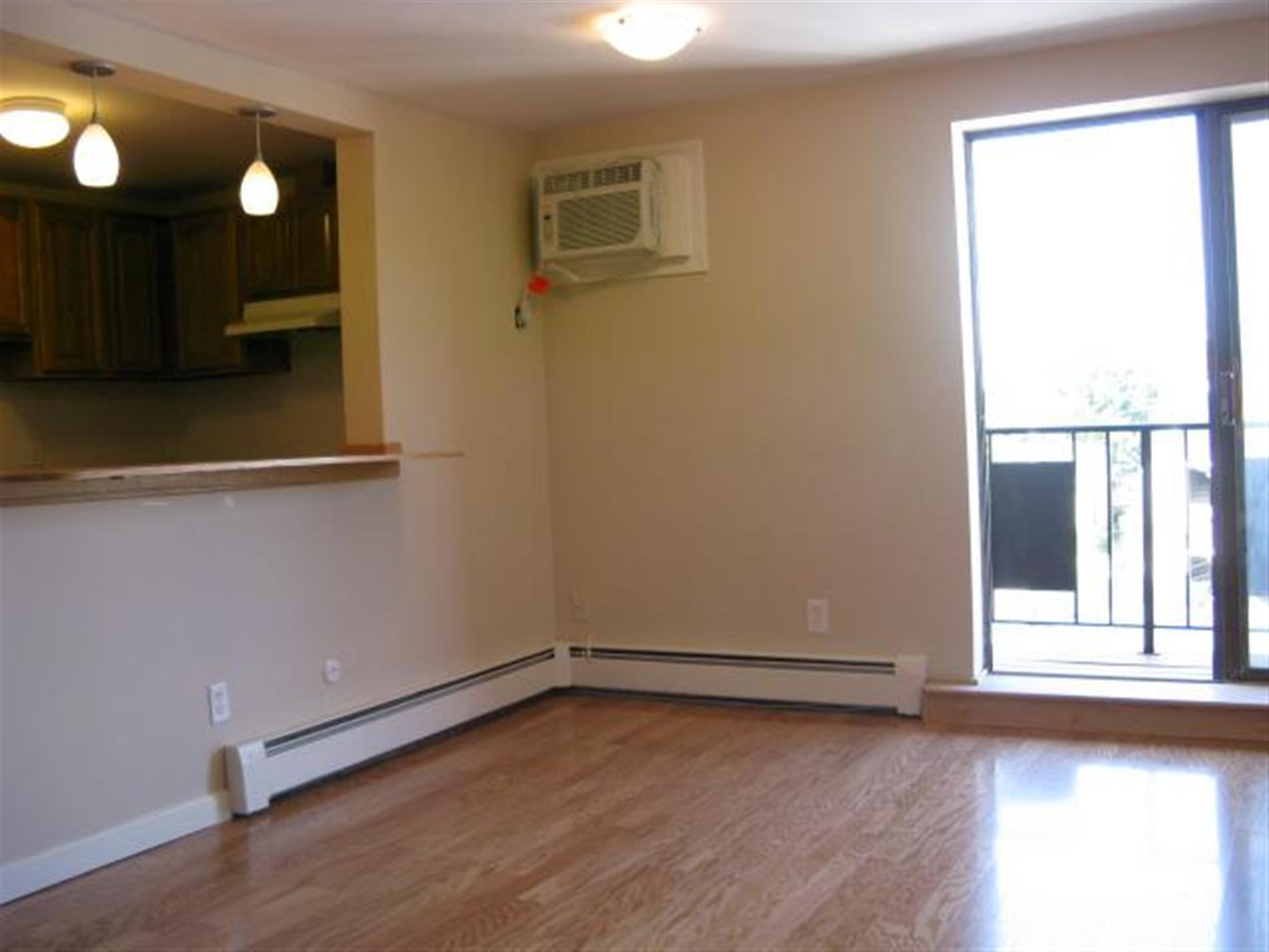 80 Highland Ave, Prospect Hill