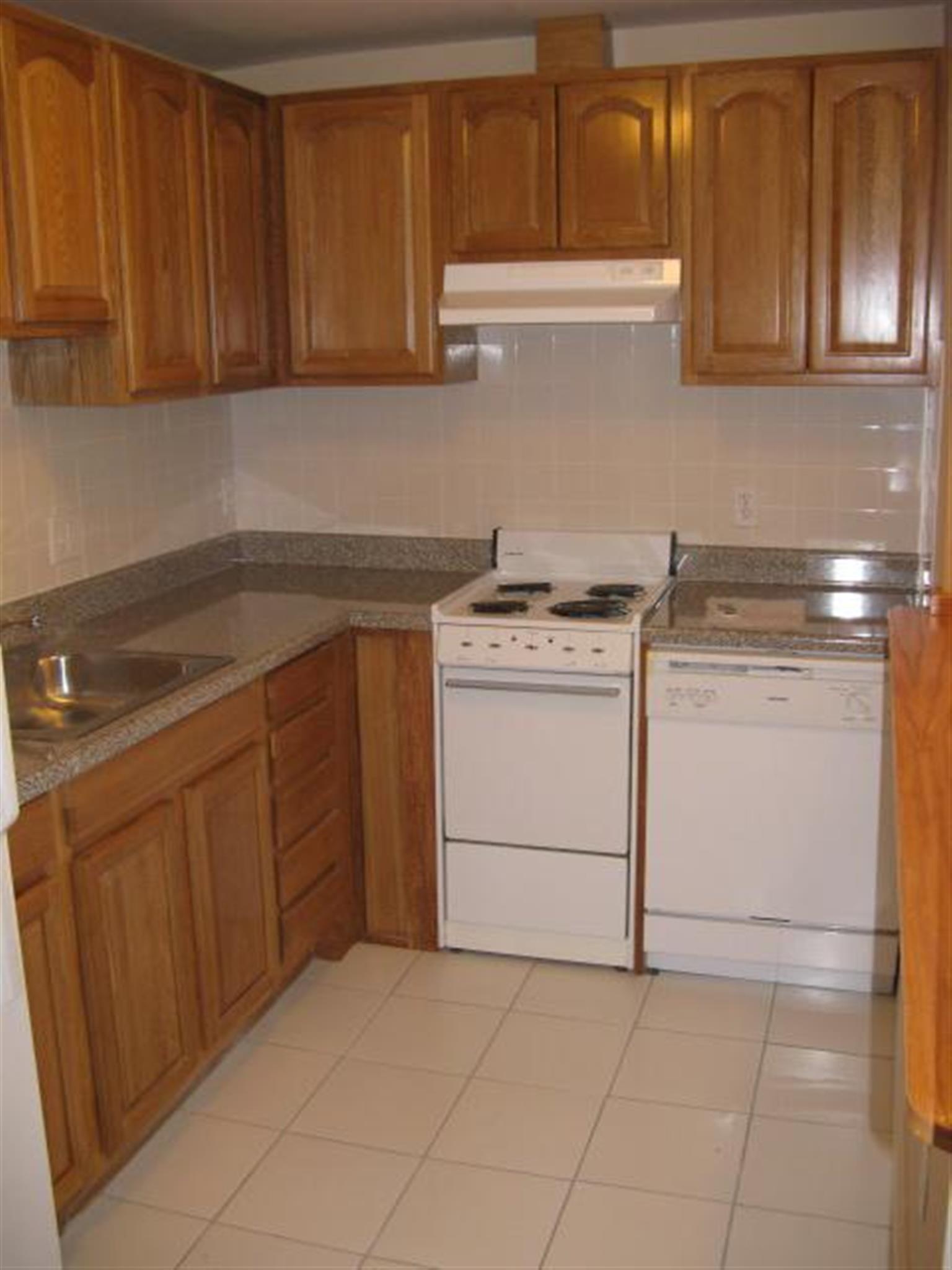 80 Highland Ave, Prospect Hill