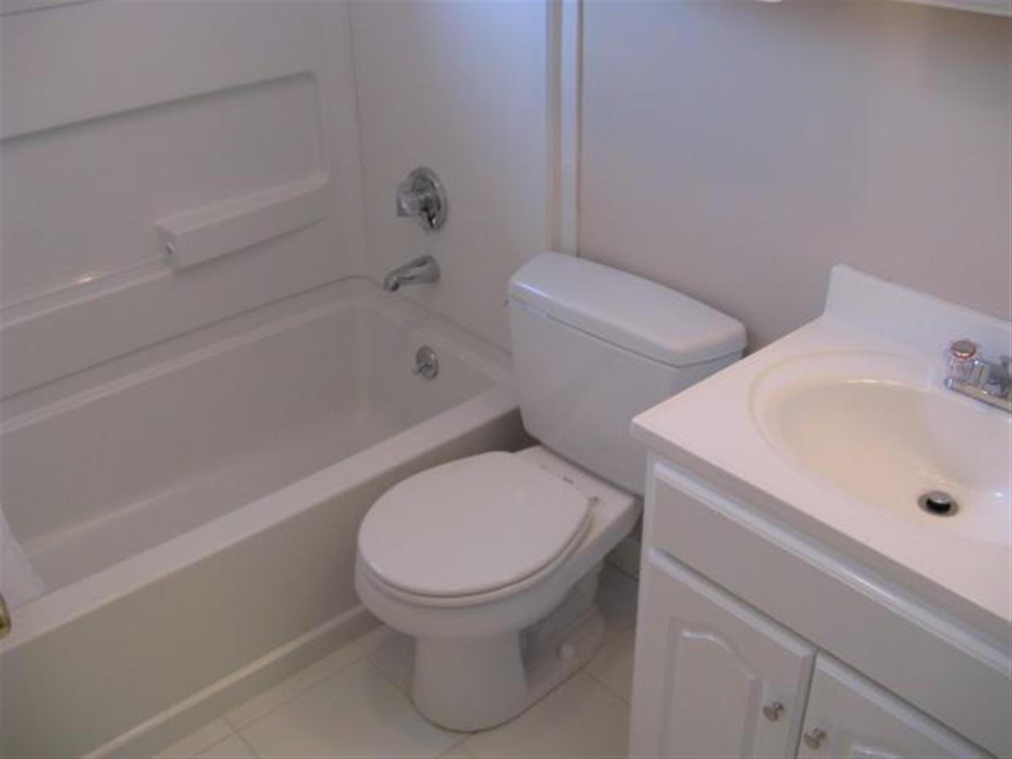 80 Highland Ave, Prospect Hill