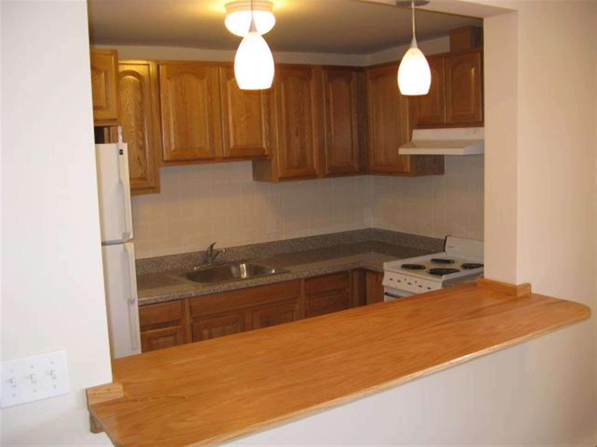 80 Highland Ave, Prospect Hill