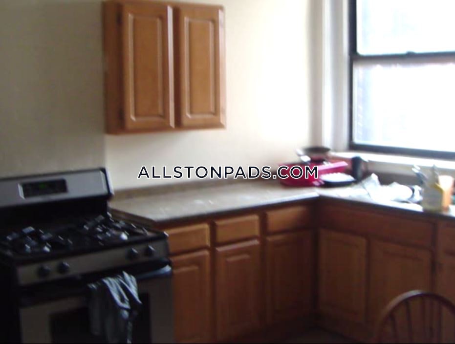 235.5 Harvard Ave, Allston